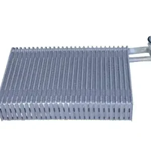 Zamów teraz MAXGEAR Parownik klimatyzacji BMW 5 E60/E61, 6 E63 03- AC772088